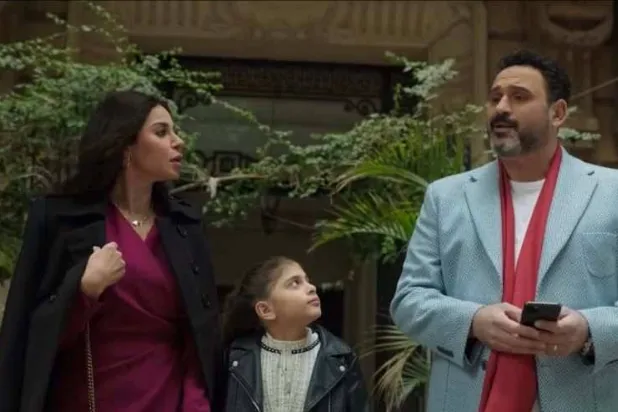 أكرم حسني ونسرين أمين في لقطة من المسلسل (الشركة المنتجة)