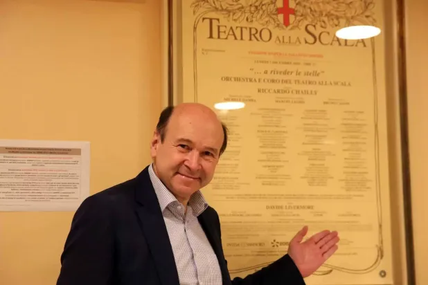 دومينيك ماير قائد أوركسترا «لا سكالا» (دار لا سكالا)