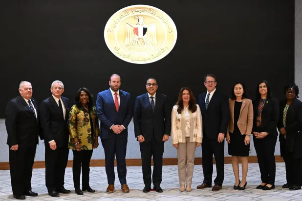 مدبولي يلتقي وفداً من أعضاء مجلس النواب الأميركي (مجلس الوزراء المصري)