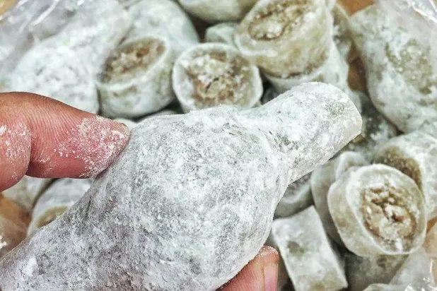 «ملبن العيد» ضيافة متّبعة في صيدا (فيسبوك)