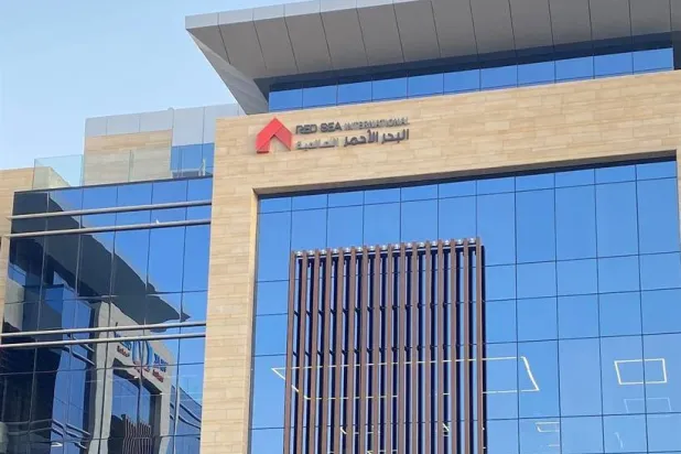 قفزت إيرادات «البحر الأحمر» بنسبة 241 % إلى 1.378 مليار ريال (حساب الشركة على لينكد إن)