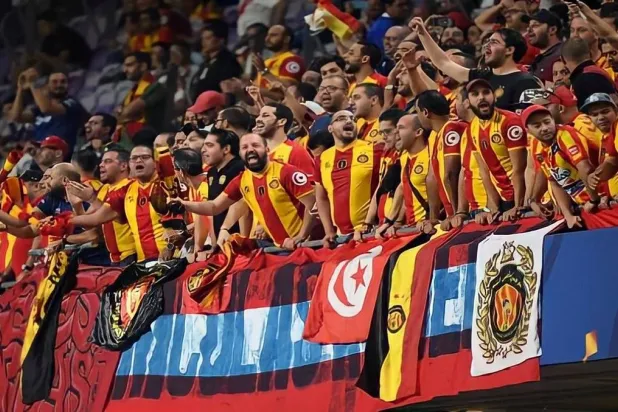 الترجي أصدر بياناً طالب فيه الجماهير «بتوخي الحذر واليقظة» (إكس)