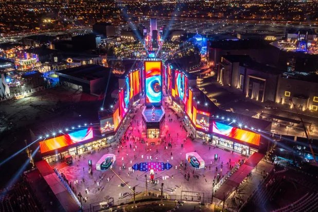 موسم الرياض شهد في 2023 وصول عدد زواره إلى 10 ملايين زائر خلال 50 يوماً من انطلاقته (واس)