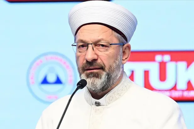 Erbaş: Medya Batı dünyasında İslam ve Müslümanlara yönelik nefret söylemlerinin üretilmesinde en etkin faktörlerden biri