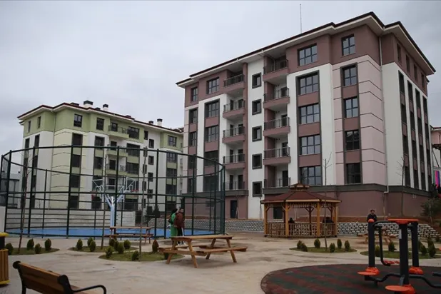 Deprem konutu hak sahipliği başvuruları için 1 günlük ek süre verildi