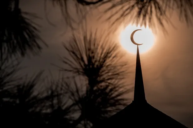 Ramazan hilali önce Atlas Okyanusu'nda görülecek