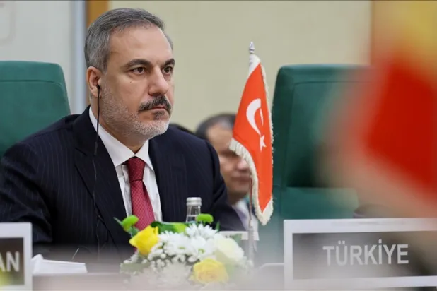 Bakan Fidan, Cidde'de İranlı ve Tunuslu mevkidaşlarıyla görüştü