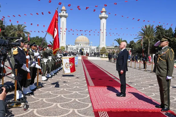 سعيد أثناء زيارته إلى ضريح بورقيبة (موقع الرئاسة)