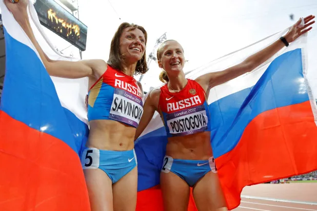 إيكاترينا بويستوغوفا غولييف وماريا سافينوفا (رويترز)