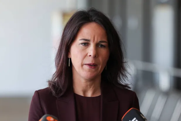 وزيرة الخارجية الألمانية أنالينا بيربوك (رويترز)