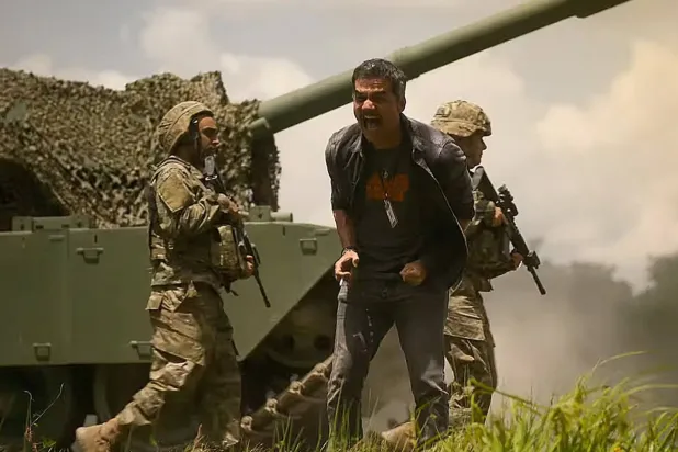 من «حرب أهلية» (A24)