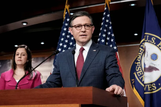 الجمهوري مايك جونسون رئيس مجلس النواب الأميركي (رويترز)