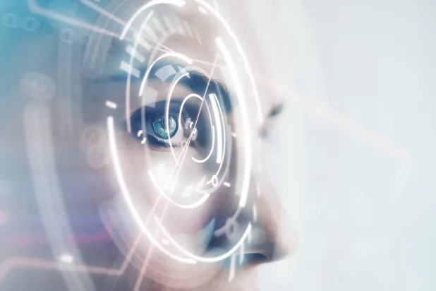 أظهر نموذج (GPT - 4) أداءً متفوقاً على الأطباء المبتدئين في تشخيص وتحديد العلاج للمشاكل المتعلقة بالعيون (شاترستوك)