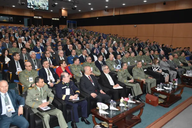 اجتماع مسؤولين مدنيين وعسكريين لبحث حماية الأنظمة والشبكات من الهجمات الرقمية (وزارة الدفاع)