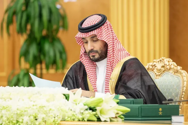 الأمير محمد بن سلمان لدى ترؤسه جلسة مجلس الوزراء بالرياض (واس)