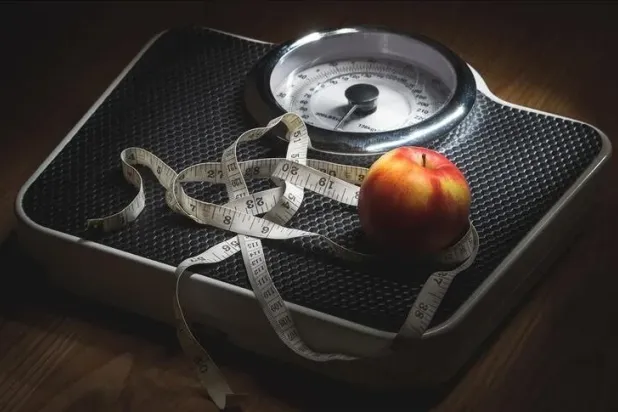 "Verilemeyen inatçı kiloların sebebi böbrek üstü bezleriniz olabilir" uyarısı