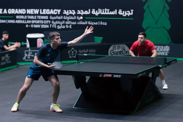 بداية قوية في اليوم الأول من المنافسات التأهيلية لدورة سماش السعودية في جدة (الشرق الأوسط)