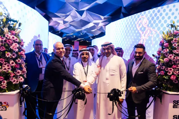 جانب من افتتاح المعرضين في مركز واجهة الرياض للمعارض والمؤتمرات (الشرق الأوسط)