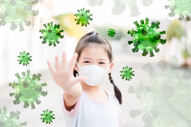 رغم الجدل حول سلامته... لقاح «كورونا» لا يزال أفضل للأطفال