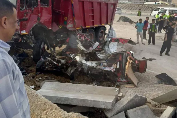 سيارات متضررة نتيجة حادث مروري (صفحة النيابة العامة المصرية عبر «فيسبوك»)