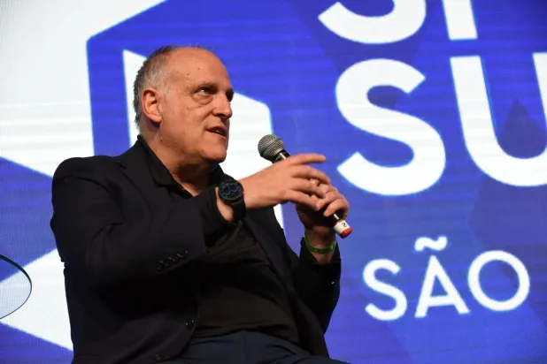 خافيير تيباس (إكس)