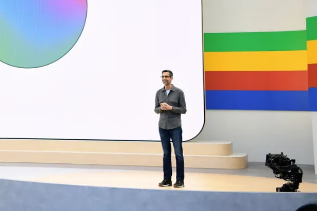 الرئيس التنفيذي لـ«غوغل» يكشف النقاب عن قدرات الجيل التالي من الذكاء الاصطناعي في مؤتمر المطورين (غوغل)
