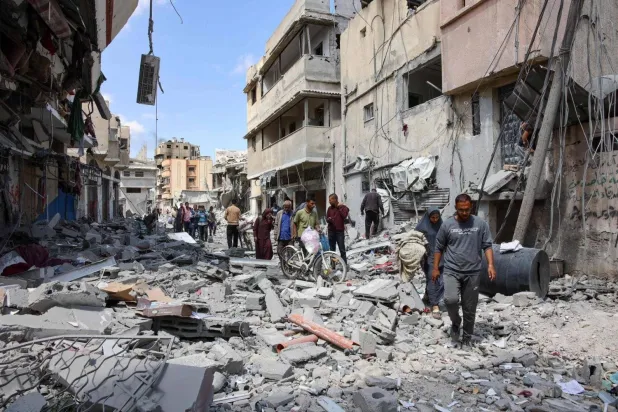 جانب من الدمار جراء القصف الإسرائيلي على غزة (أ.ف.ب)