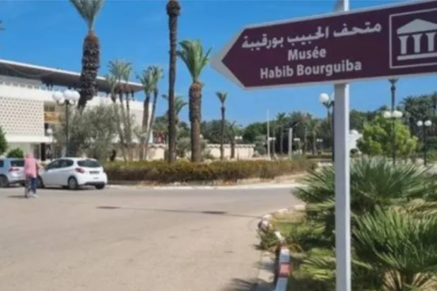 متحف الحبيب بورقيبة في المنستير الذي تعرض لمحاولة سرقة (متداولة بوسائل الإعلام التونسية)
