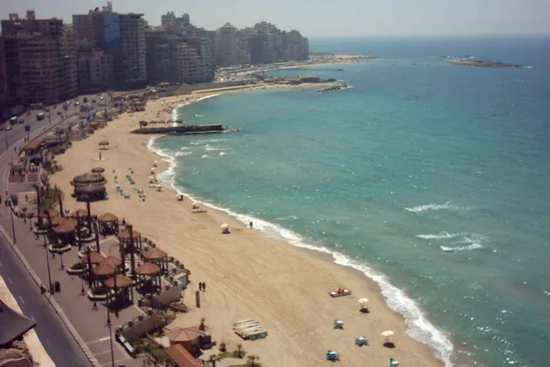 حتى البحر يموت