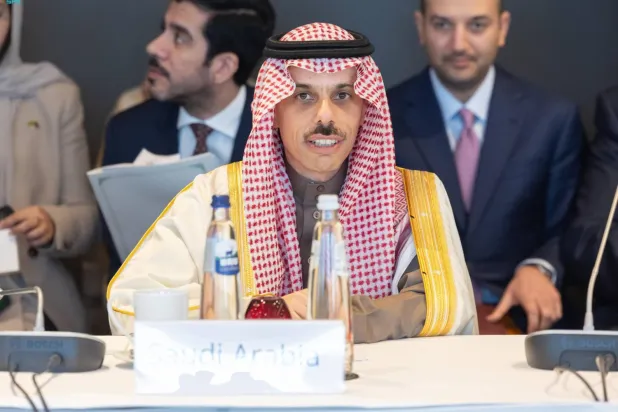 Suudi Arabistan Dışişleri Bakanı Prens Faysal bin Ferhan, 26 Mayıs Pazar günü (dün) Brüksel'deki toplantıda (DPA)