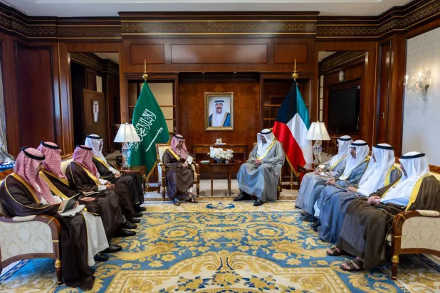 جانب من الاجتماع الثاني لمجلس التنسيق الكويتي - السعودي الذي انعقد في الكويت برئاسة وزيري خارجية البلدين (وزارة الخارجية الكويتية)
