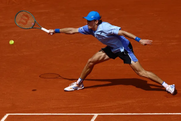 أليكس دي مينو (رويترز)