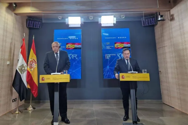 وزير الخارجية المصري في مؤتمر صحافي، الاثنين، مع نظيره الإسباني (الخارجية المصرية)