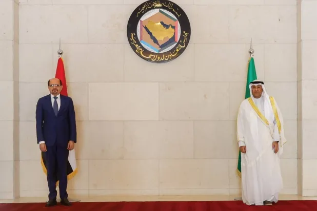 أمين عام مجلس التعاون الخليجي في استقبال وزير الخارجية اليمني (مجلس التعاون)