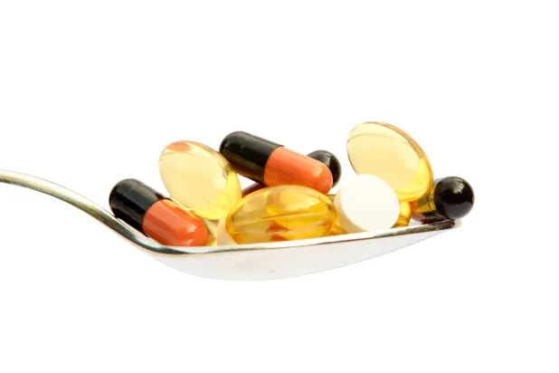 هل يجب أن أتناول الفيتامينات المتعددة يومياً؟