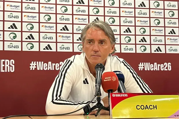 الإيطالي روبرتو مانشيني المدير الفني للمنتخب السعودي في المؤتمر الصحافي (الشرق الأوسط)