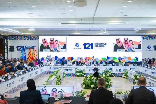 وزراء السياحة خلال الاجتماع الـ121 للمجلس التنفيذي لمنظمة الأمم المتحدة للسياحة في برشلونة (واس)