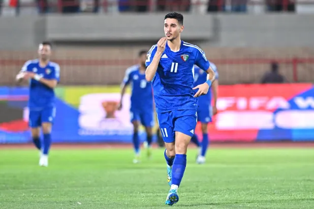 عيد الرشيدي ينطلق فرحاً بهدفه في مرمى أفغانستان ضمن تصفيات آسيا المؤهلة لكأس العالم 2026 (الشرق الأوسط)