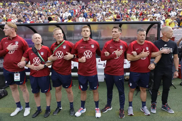 برهالتر خلال مباراة كولومبيا (رويترز)