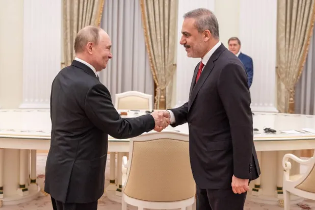 Russian President Vladimir Putin received Turkish Foreign Minister Hakan Fidan in Moscow last week. (Turkish Foreign Ministry) 
