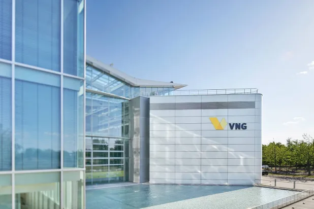 قالت «فار» إن الاتفاقية مع «في إن جي» تستجيب لحاجة العملاء الأوروبيين لضمان إمدادات الطاقة على المدى الطويل (موقع في إن جي)