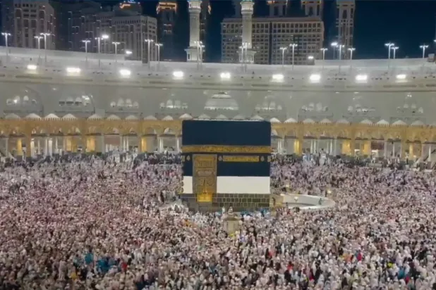 حجاج بيت الله الحرام رموا في ثاني أيام التشريق الجمرات الثلاث بيسر وسهولة (واس)