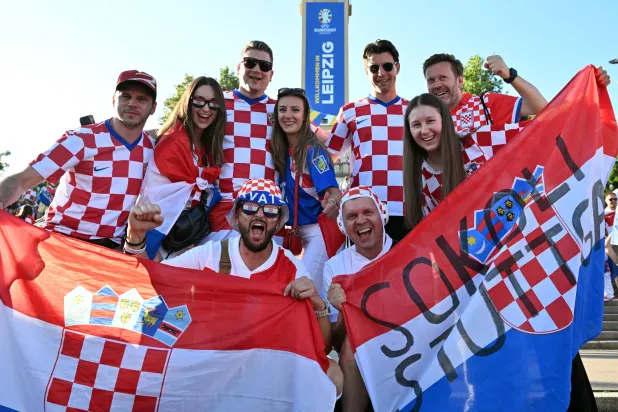 احتفالات جماهير كرواتيا (د.ب.أ)