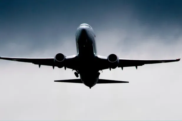 بين الغيوم وفي الارتفاعات (أ.ف.ب)