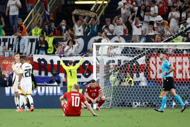 الدنمارك أظهرت مجدداً افتقارها للقوة الهجومية (أ.ف.ب)