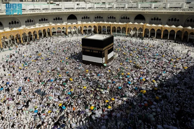 «طواف الإفاضة» الركن الثالث من أركان الحج (واس)