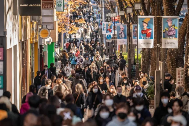 Uzmanlar, ikili fiyat sistemi kapsamında turistlerin ödeyeceği fiyatların aniden artmasının geri tepebileceğine dikkat çekiyor (AFP)
