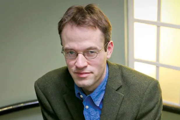 توماس ديكسون