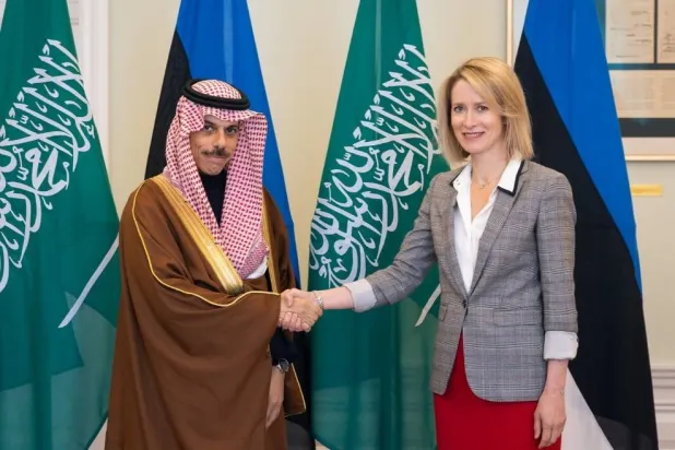 رئيسة وزراء إستونيا لدى لقائها وزير الخارجية السعودي الأربعاء (إكس)