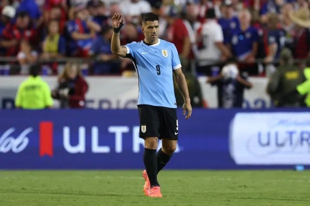 لويس سواريز نجم منتخب أوروغواي المخضرم (أ.ف.ب)